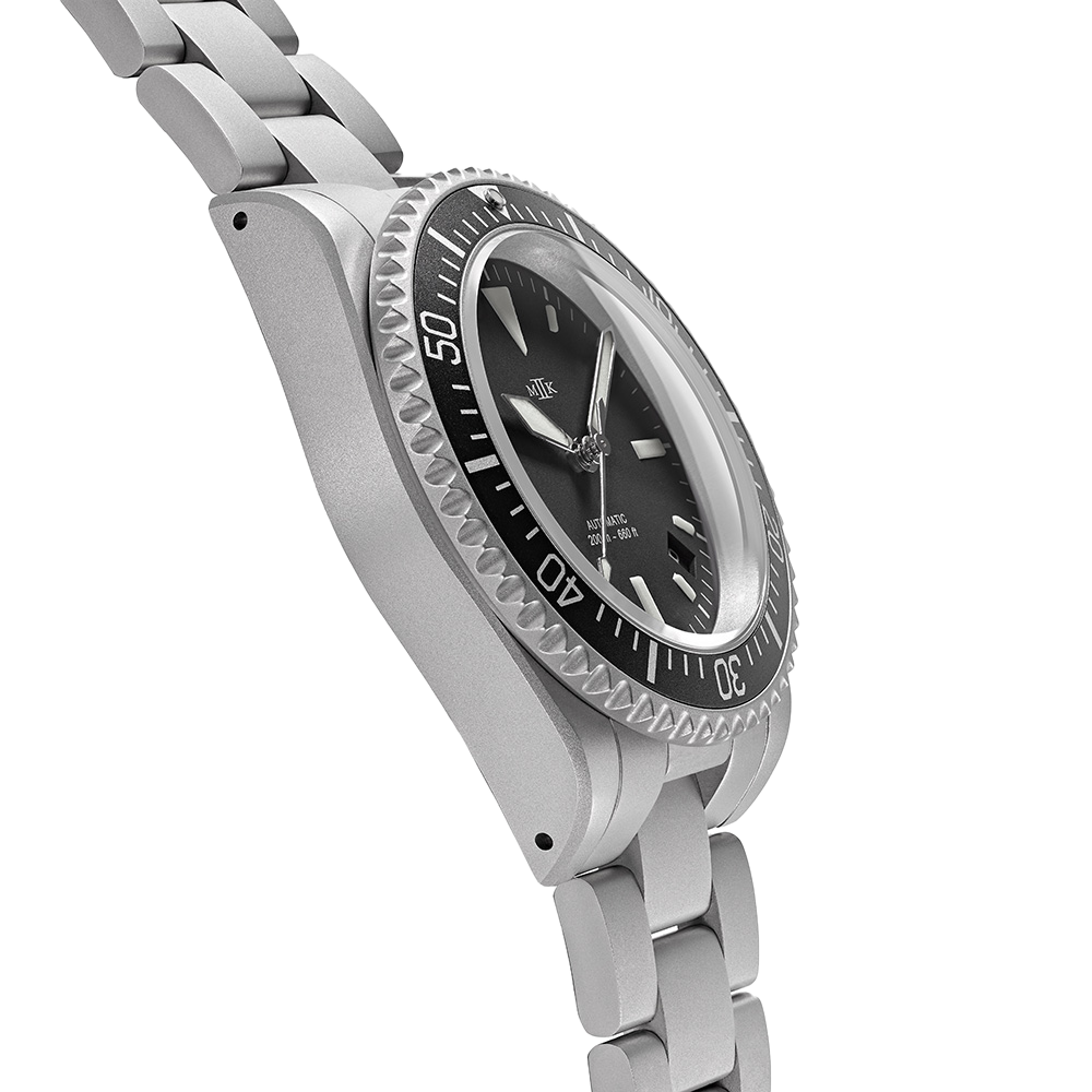 Fulcrum 39 Date, Dive Bezel (Blk)